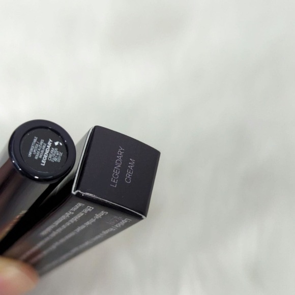 Kevin Aucoin Unforgettable Lipstick in ‎ Cream & Indecent Mascara Bundle  BNIB - Picture 9 of 9